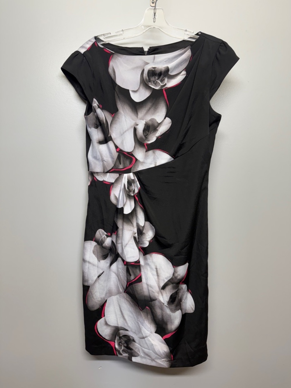 le château Black Floral Midi Dress